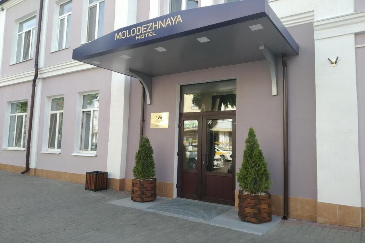 摩罗德资那亚酒店 布雷斯特 外观 照片
